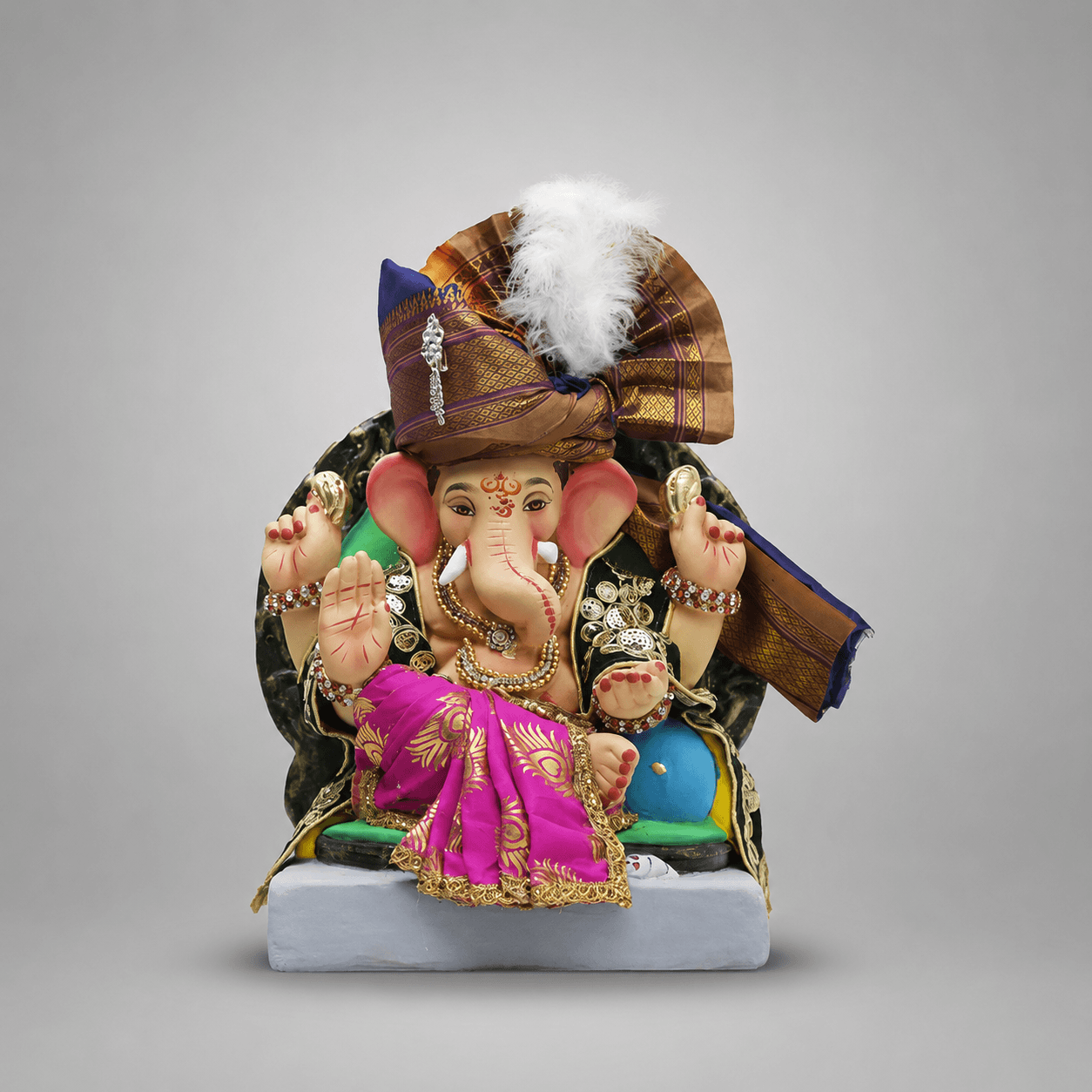 Sundar-Saaj-Ganesha-Idols-12-inch.png