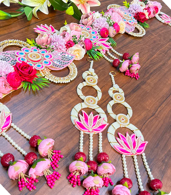 <span>Festival</span> Decorations