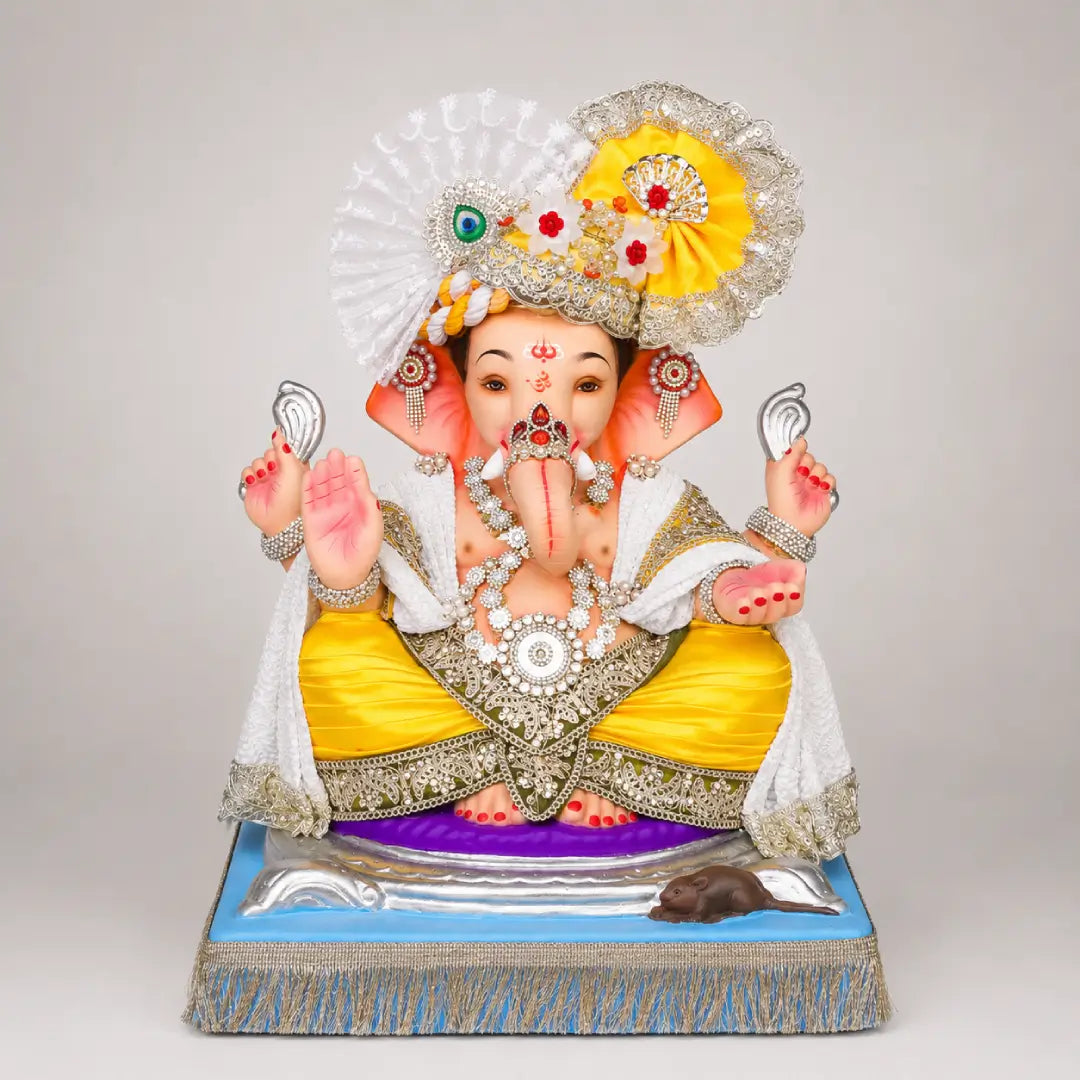 eco-friendly-ganesha-toronto-titwala-18-inch-white-yellow.webp