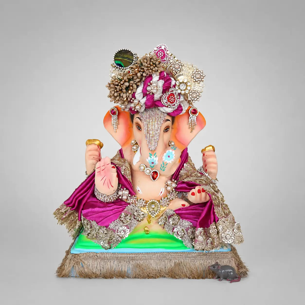 ganesha-clay-murti-dagdusheth-halwai-12-inch-white-rani.webp