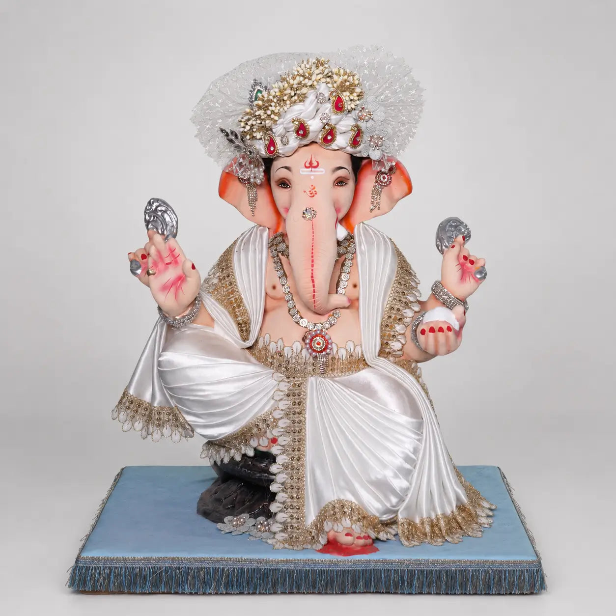 mandi_fold_ganesha_usa.webp